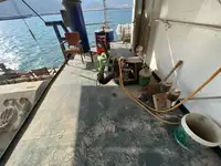વર્ક બોટ વેચાણ માટે