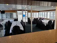ફેરી જહાજ વેચાણ માટે