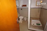 સંશોધન જહાજ વેચાણ માટે