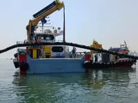 વર્ક બોટ વેચાણ માટે