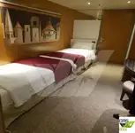 ક્રૂઝ જહાજ વેચાણ માટે