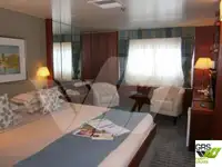 ક્રૂઝ જહાજ વેચાણ માટે