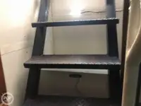સપ્લાય જહાજ વેચાણ માટે