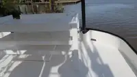 ટ્રોલર વેચાણ માટે