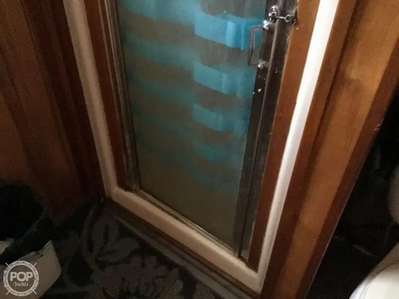 ટ્રોલર વેચાણ માટે