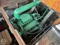 ટ્રોલર વેચાણ માટે