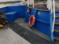 ક્રૂ બોટ વેચાણ માટે