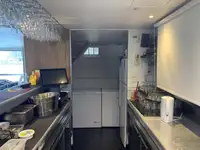 ક્રૂઝ જહાજ વેચાણ માટે