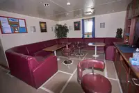 ટ્રોલર વેચાણ માટે