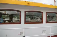 ક્રૂઝ જહાજ વેચાણ માટે