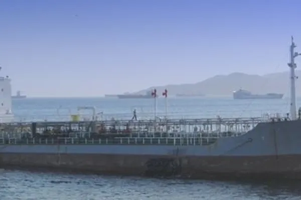 Oil/Chemical tanker for sale