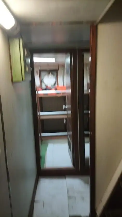 ટ્રોલર વેચાણ માટે