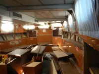 બાર્જ વેચાણ માટે