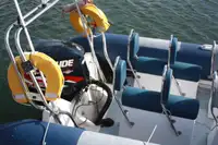 રિજિડ ઇન્ફ્લેટેબલ બોટ વેચાણ માટે