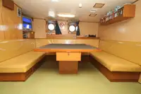 સંશોધન જહાજ વેચાણ માટે
