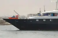 મુસાફર જહાજ વેચાણ માટે