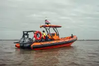 કન્ટેનર જહાજ વેચાણ માટે