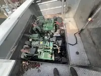 વર્ક બોટ વેચાણ માટે