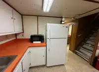 ક્રૂ બોટ વેચાણ માટે