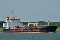 Oil/Chemical tanker વેચાણ માટે