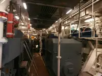 કન્ટેનર જહાજ વેચાણ માટે