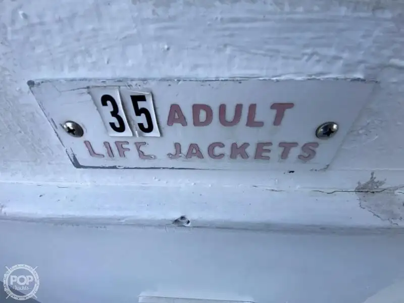 ક્રૂઝ જહાજ વેચાણ માટે
