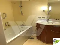 ક્રૂઝ જહાજ વેચાણ માટે