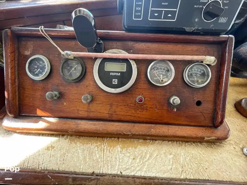 ટ્રોલર વેચાણ માટે