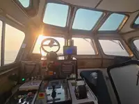 પેટ્રોલ બોટ વેચાણ માટે