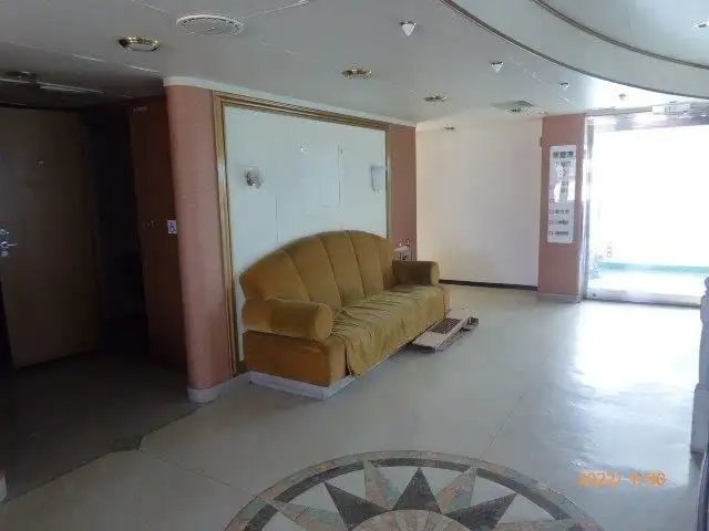 ફેરી જહાજ વેચાણ માટે