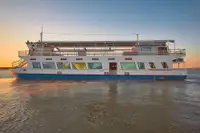 કેટામરન વેચાણ માટે