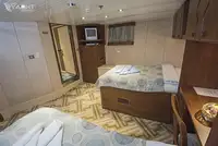 ક્રૂઝ જહાજ વેચાણ માટે