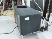 ટ્રોલર વેચાણ માટે