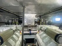 ક્રૂ બોટ વેચાણ માટે