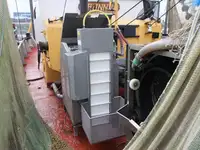ટ્રોલર વેચાણ માટે
