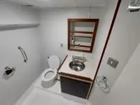 પાયલોટ બોટ વેચાણ માટે