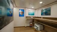 સર્વે જહાજ વેચાણ માટે