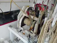 ટ્રોલર વેચાણ માટે