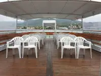 ક્રૂઝ જહાજ વેચાણ માટે