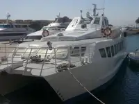 કેટામરાન વેચાણ માટે