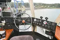 કેટામરાન વેચાણ માટે