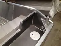 પેટ્રોલ બોટ વેચાણ માટે
