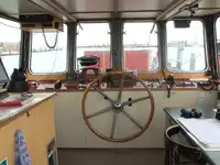 બાર્જ વેચાણ માટે
