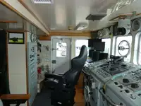 સંશોધન જહાજ વેચાણ માટે