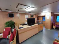 રો-રો જહાજ વેચાણ માટે