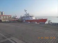 ક્રૂ બોટ વેચાણ માટે