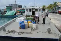 ક્રૂ બોટ વેચાણ માટે