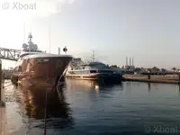 ક્રૂઝ જહાજ વેચાણ માટે