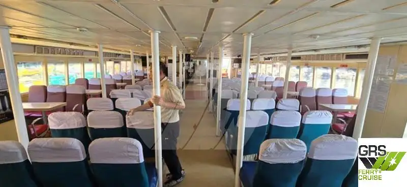 ક્રૂઝ જહાજ વેચાણ માટે