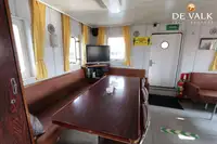ફ્લોટિંગ હોટેલ વેચાણ માટે